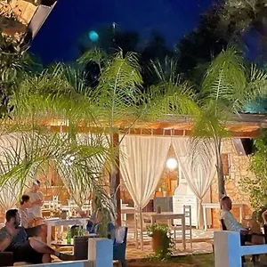 Bed & Breakfast Rida Village Island